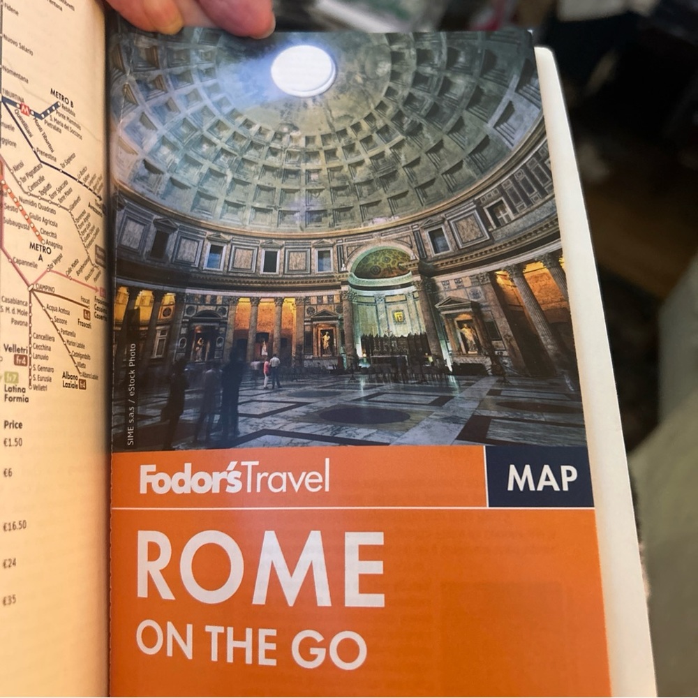 Fodor’s Travel Rome Guidebook - Orange Cover with Rome Map intact - Picture 3 of 6